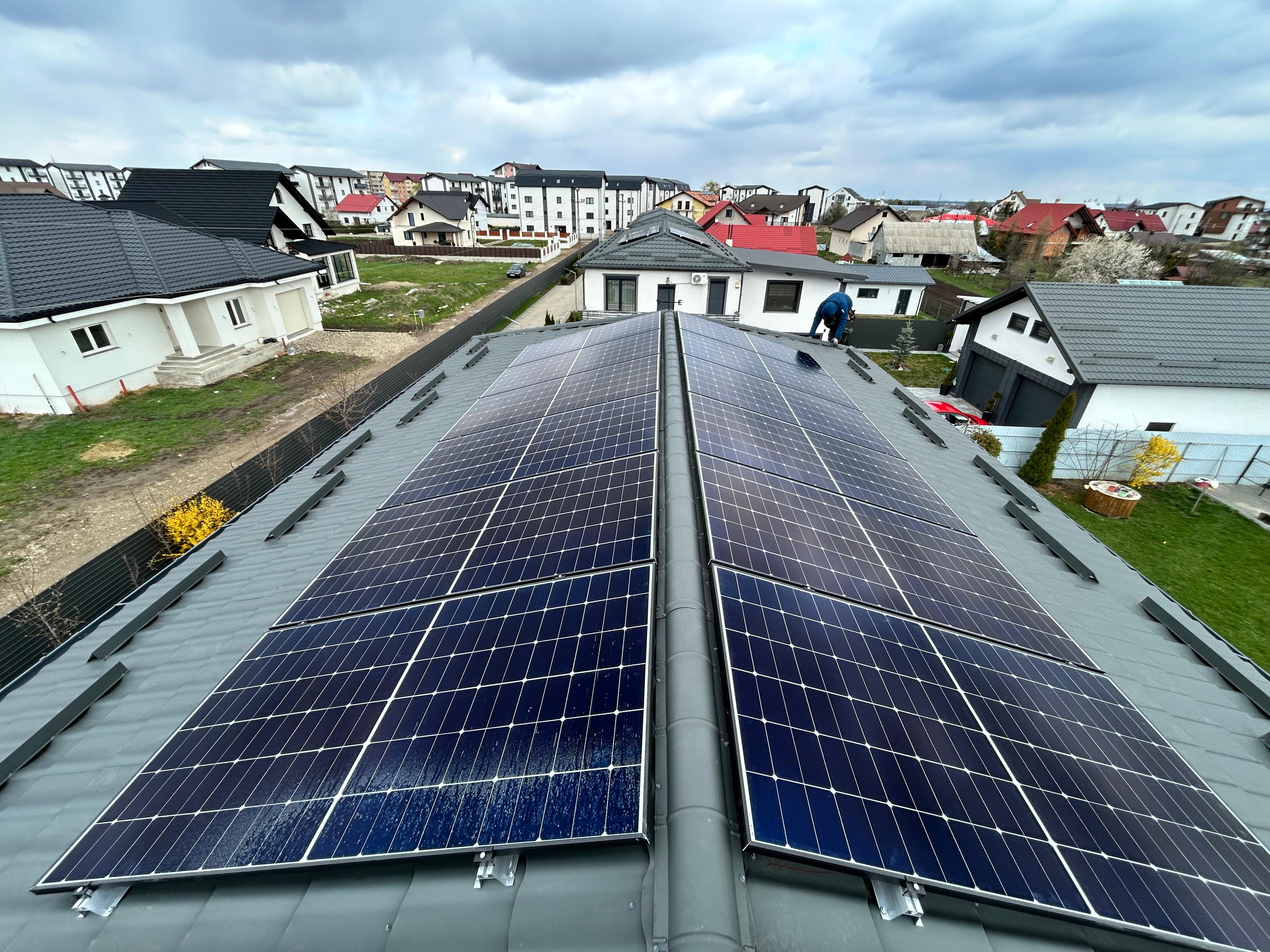 Proiect Fotovoltaic 16